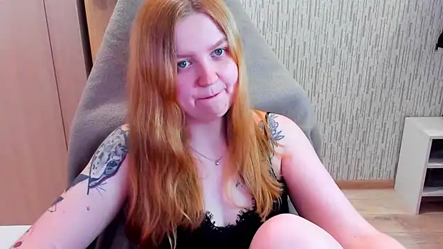Snapshot of AnitaXVine chatting on May 2026 07:54:02 PM AnitaXVine online show from May 2026 07:54:02 PM
