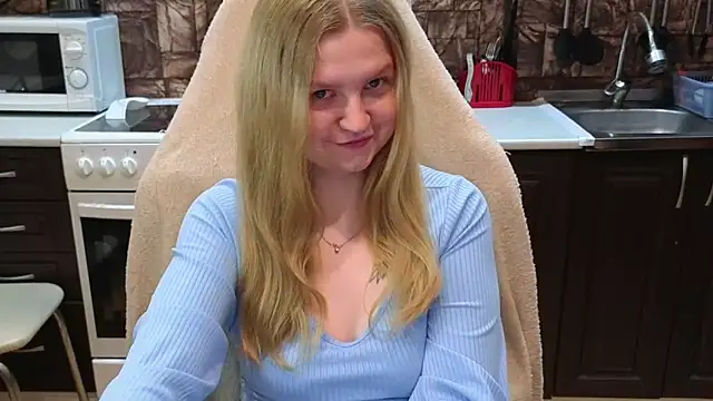 AnitaXVine online show from June 2026 07:29:01 PM