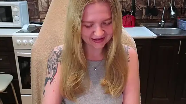 AnitaXVine online show from June 2026 07:40:01 PM