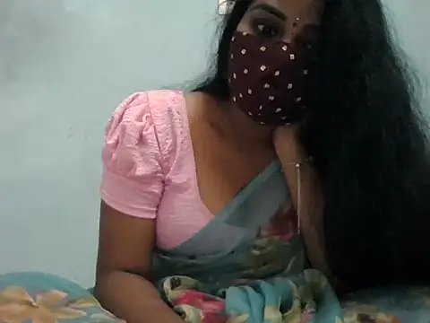 Snapshot of Rathi-priyaa chatting on February 2026 04:12:02 AM Rathi-priyaa online show from February 2026 04:12:02 AM