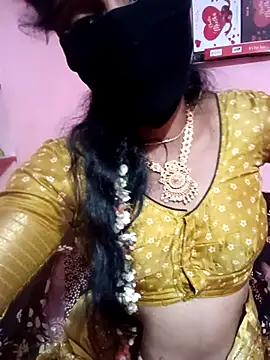 Snapshot of suchi_telugu chatting on February 2026 07:51:01 AM suchi telugu online show from February 2026 07:51:01 AM