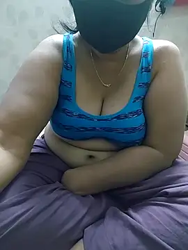 Snapshot of Joyti_07 chatting on February 2026 03:48:01 AM Joyti 07 online show from February 2026 03:48:01 AM