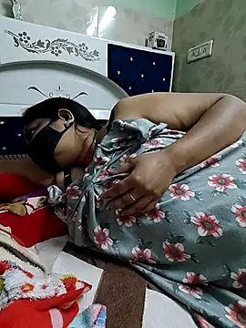 Snapshot of Joyti_07 chatting on February 2026 04:35:02 AM Joyti 07 online show from February 2026 04:35:02 AM