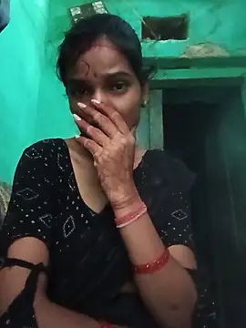 Snapshot of Desi_Couple_P chatting on May 2026 12:19:02 AM Desi Couple P online show from May 2026 12:19:02 AM