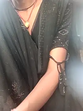 Snapshot of Desi_Couple_P chatting on June 2026 12:22:02 AM Desi Couple P online show from June 2026 12:22:02 AM