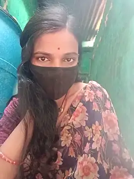 Snapshot of Desi_Couple_P chatting on June 2026 01:25:02 AM Desi Couple P online show from June 2026 01:25:02 AM