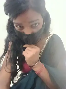 Snapshot of Desi_Couple_P chatting on July 2026 02:03:02 AM Desi Couple P online show from July 2026 02:03:02 AM