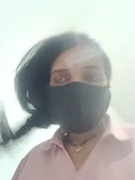 Snapshot of Desi_Couple_P chatting on July 2026 11:34:02 AM Desi Couple P online show from July 2026 11:34:02 AM