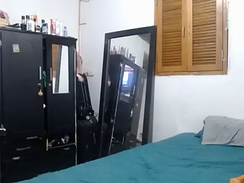 Snapshot of HotSinlge chatting on February 2026 02:41:02 AM HotSinlge online show from February 2026 02:41:02 AM