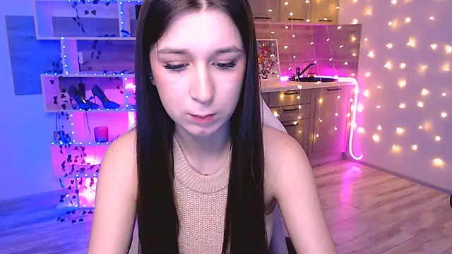 Snapshot of miaharrington chatting on February 2026 06:18:01 PM miaharrington online show from February 2026 06:18:01 PM