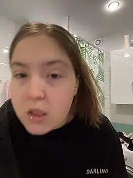 Snapshot of LixuryBaby chatting on February 2026 08:01:02 AM LixuryBaby online show from February 2026 08:01:02 AM