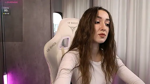 Snapshot of _JaneMoon_ chatting on February 2026 11:31:02 AM JaneMoon online show from February 2026 11:31:02 AM