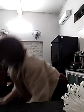 Snapshot of NIANSED chatting on February 2026 01:40:01 PM NIANSED online show from February 2026 01:40:01 PM