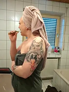 Snapshot of Milas_Dreams_Dauergeil chatting on February 2026 11:28:02 AM Milas Dreams Dauergeil online show from February 2026 11:28:02 AM