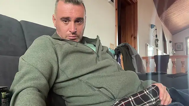 marcovik1 online show from February 2026 02:46:01 PM