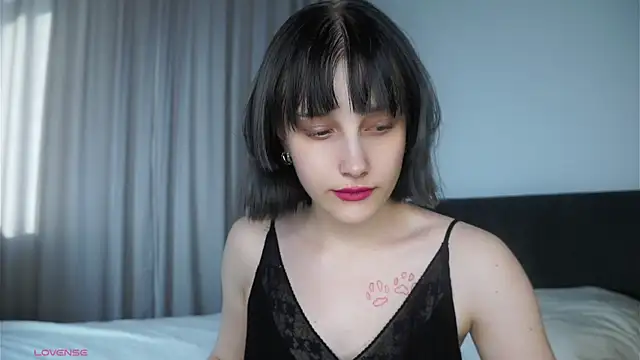 Snapshot of KirstinMcgeady chatting on July 2026 12:09:01 PM KirstinMcgeady online show from July 2026 12:09:01 PM