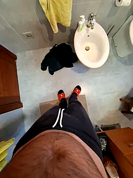 Snapshot of cetriolino chatting on February 2026 03:28:02 PM cetriolino online show from February 2026 03:28:02 PM