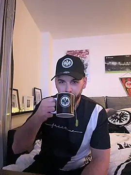 Snapshot of xxxsharkexxx chatting on February 2026 08:32:02 PM xxxsharkexxx online show from February 2026 08:32:02 PM