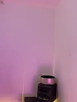 candy deluxe online show from July 2026 04:29:01 AM