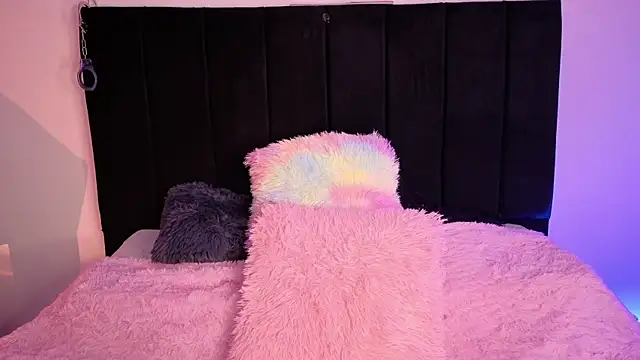 Abby Bennett online show from April 2026 03:05:01 AM