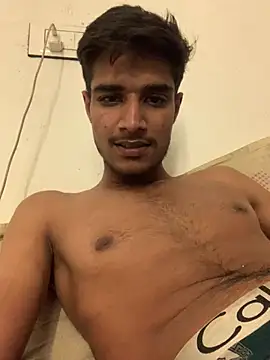 Snapshot of kaushikhotty chatting on May 2026 07:55:02 PM kaushikhotty online show from May 2026 07:55:02 PM