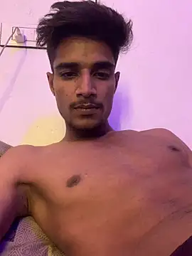 Snapshot of kaushikhotty chatting on May 2026 09:55:01 PM kaushikhotty online show from May 2026 09:55:01 PM