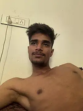 Snapshot of kaushikhotty chatting on May 2026 08:06:01 PM kaushikhotty online show from May 2026 08:06:01 PM
