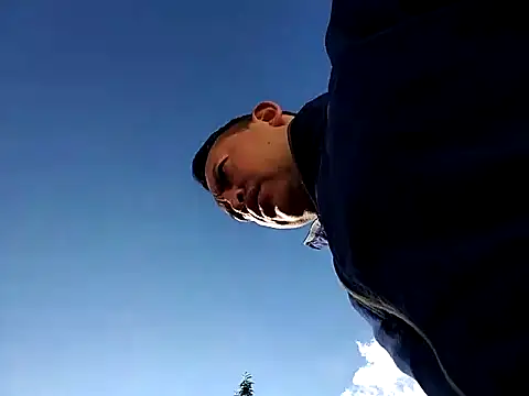 Hachi28 online show from April 2026 12:47:01 PM