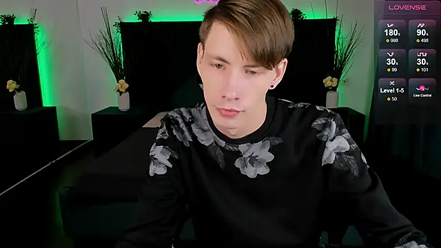 Erick Wilson online show from November 2025 06:36:02 AM