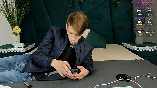 Erick Wilson online show from November 2025 06:06:02 AM