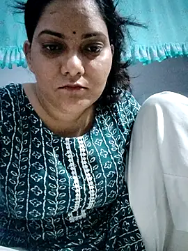 Anushka Singh0 online show from March 2026 06:36:01 PM