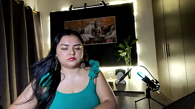 AzaraOnyx online show from July 2026 03:03:01 PM