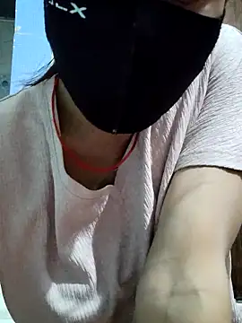 Sexy-Sandhya  online show from March 2026 06:43:01 PM