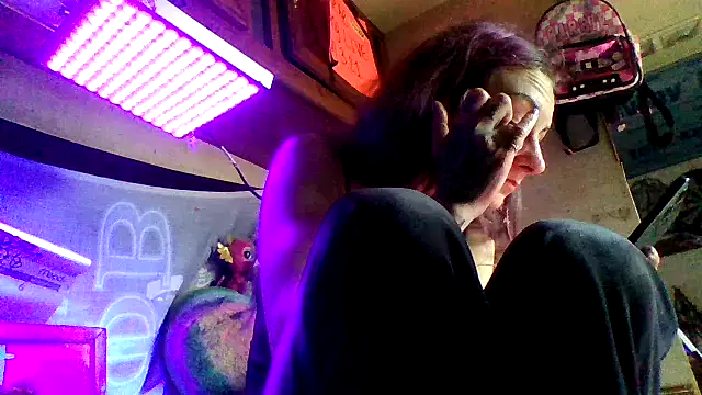 issyamazin online show from February 2026 02:35:01 PM