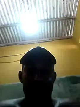 Deniodamasio online show from February 2026 05:41:01 PM