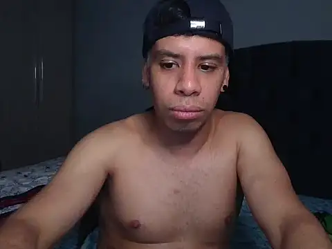 WILD BIGCOCK35 online show from February 2026 07:51:01 AM