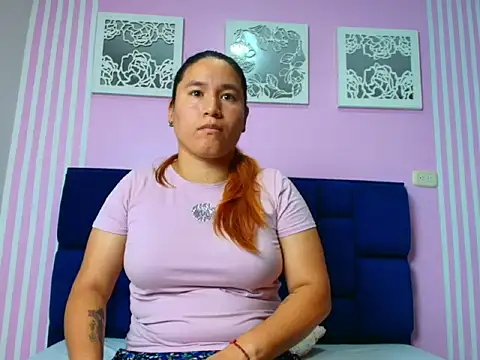 Snapshot of MAGGYE_MAX chatting on February 2026 01:21:01 PM MAGGYE MAX online show from February 2026 01:21:01 PM