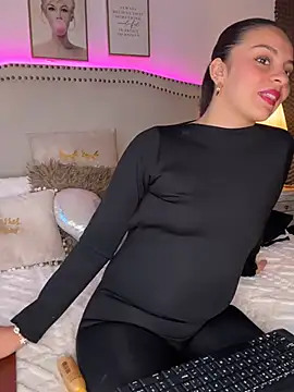 Snapshot of luisa__rosse chatting on February 2026 11:32:01 AM luisa rosse online show from February 2026 11:32:01 AM