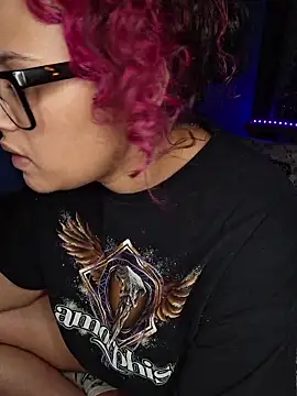 Snapshot of VelvetVixen_735 chatting on February 2026 11:58:01 PM VelvetVixen 735 online show from February 2026 11:58:01 PM