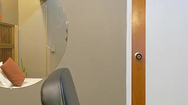 kaiawhite online show from March 2026 08:59:02 PM