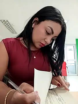 Snapshot of ValeriaVilla2 chatting on February 2026 01:18:01 PM ValeriaVilla2 online show from February 2026 01:18:01 PM