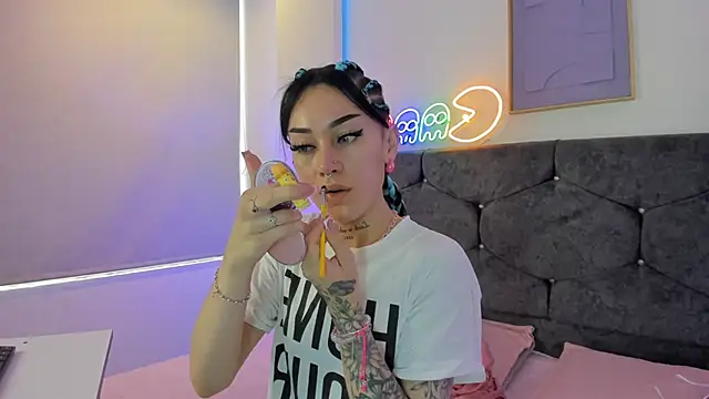 Megan Morphy online show from March 2026 01:22:02 PM