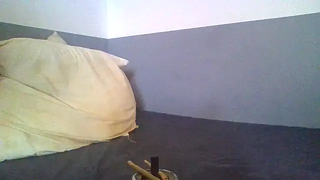 BonneQueueBonjour online show from April 2026 06:55:01 AM