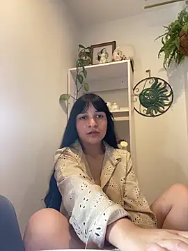 Abril Thompson221 online show from April 2026 01:17:01 AM