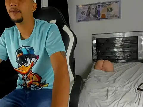 Snapshot of badboy_master chatting on February 2026 11:44:01 PM badboy master online show from February 2026 11:44:01 PM