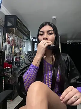 eimmy  skinny online show from April 2026 02:28:01 AM