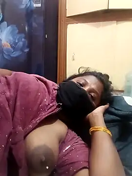 tamilkaviya431 online show from March 2026 11:19:02 PM