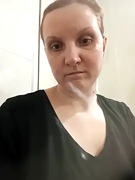 SusanGold9211 online show from March 2026 08:02:01 PM