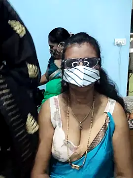 Kannadasexywifes online show from April 2026 10:40:02 AM