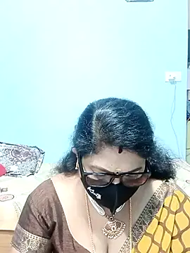 Kannadasexywifes online show from May 2026 05:18:02 PM
